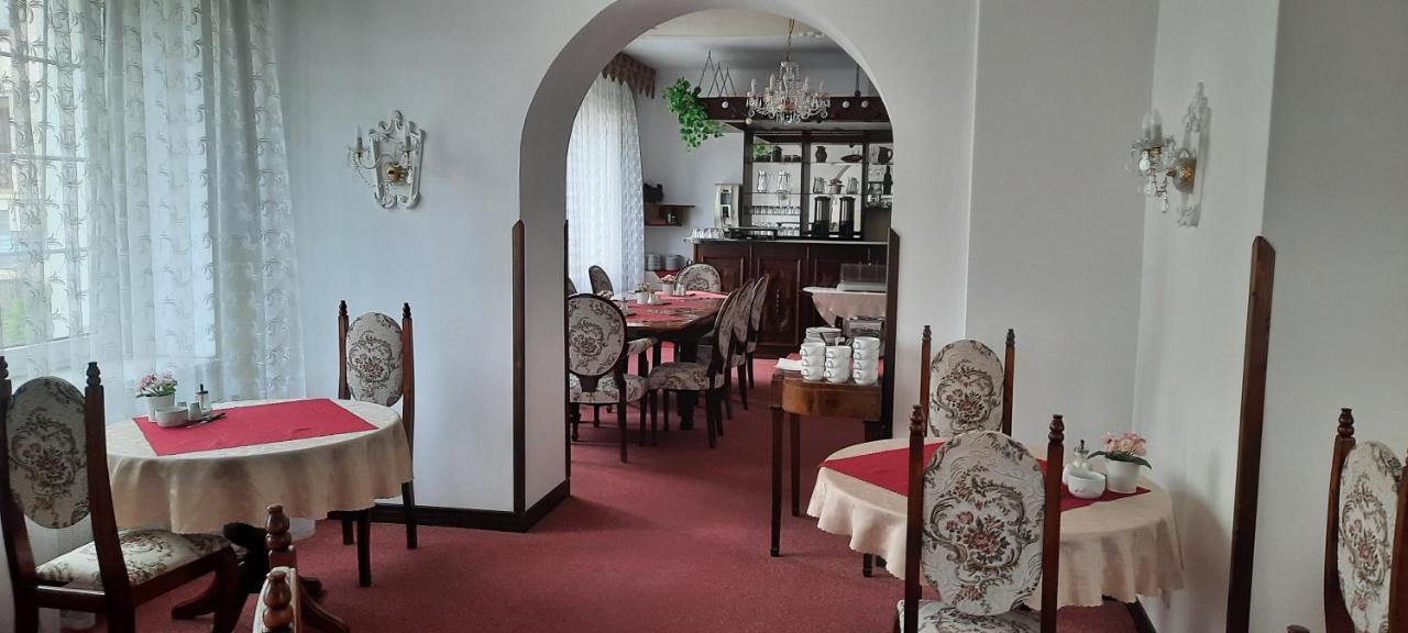 פראג Hotel Excellent מראה חיצוני תמונה