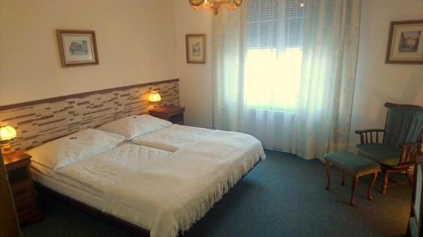 פראג Hotel Excellent מראה חיצוני תמונה